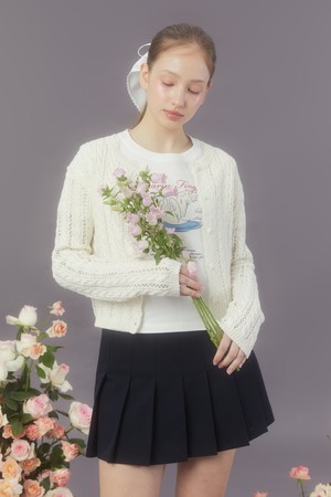 [24SP] HEART BUTTON CABLE CARDIGAN (IVORY)