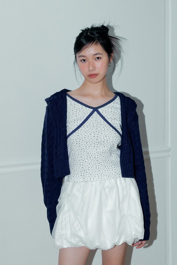 MARGARIN FINGERS - 가디건 - [24FW] HOODY CABLE-KNIT CARDIGAN (NAVY)