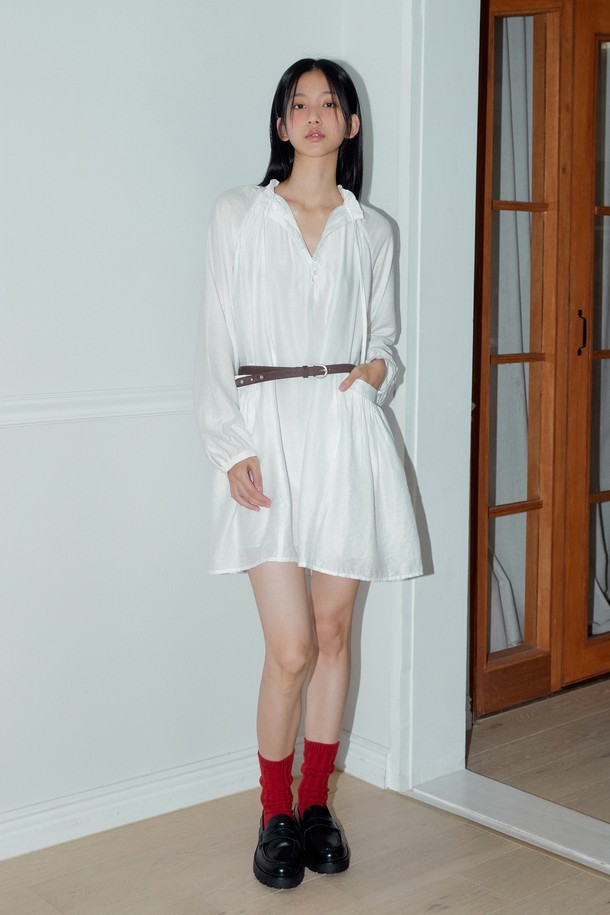 MARGARIN FINGERS - 긴소매 원피스 - [24FW] LILY SHIRRING ONE-PIECE (WHITE)