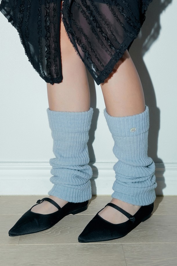 MARGARIN FINGERS - 기타 - [24FW] COZY LOOSE LEG WARMER (LIGHT BLUE)