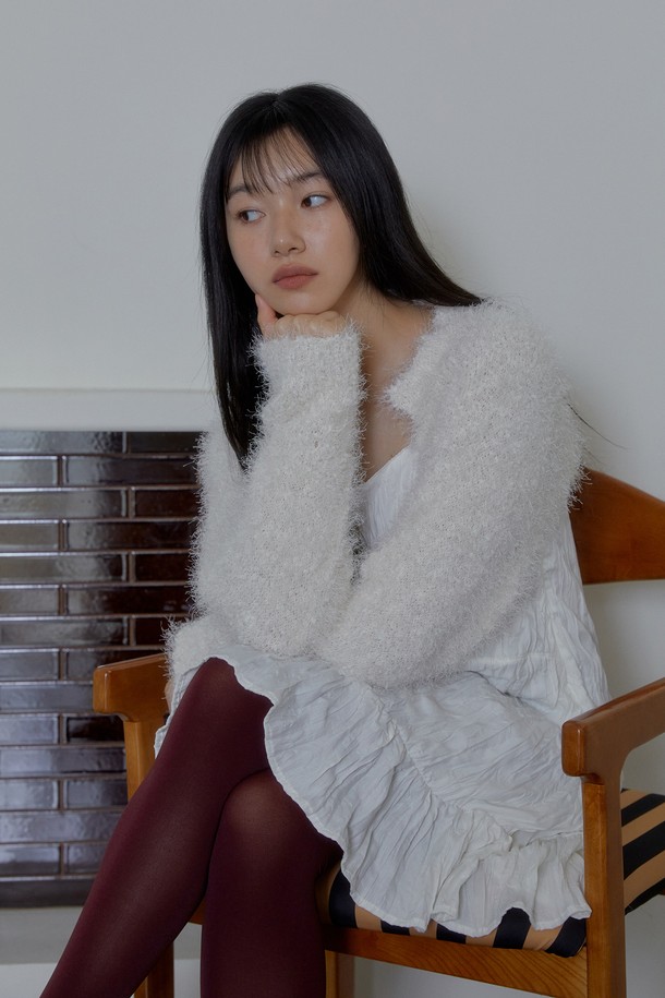 MARGARIN FINGERS - 가디건 - [24FW] POM POM KNIT BOLERO (CREAM)