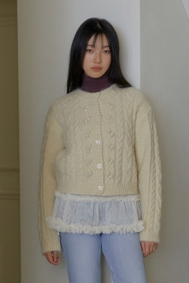 MARGARIN FINGERS - 가디건 - [24FW] POM POM TWIST CARDIGAN (YELLOW)