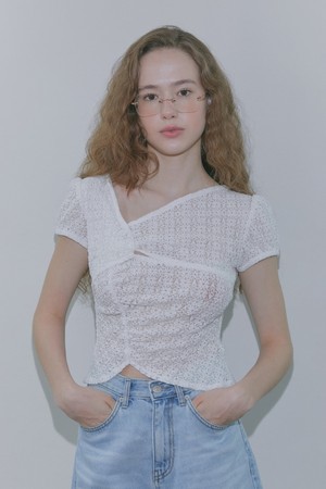 [24SUMMER] LACE DRAPE TOP (IVORY)