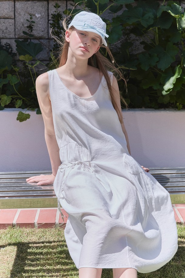 MARGARIN FINGERS ♥ LACE UNBALANCE SHIRRING ONE PIECE 25SUMMER] LACE UNBALANCE SHIRRING ONE PIECE (IVORY)_MARGARIN