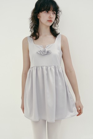 [25SP] ROSE CORSAGE SATIN MINI DRESS (LIGHT GREY)