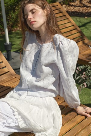 [25MID CAPSULE] LACE LINE BLOUSE (LIGHT BLUE)