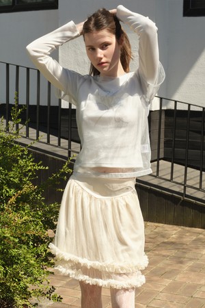 [25MID CAPSULE] ROSE MESH T-SHIRT (LIGHT BLUE)