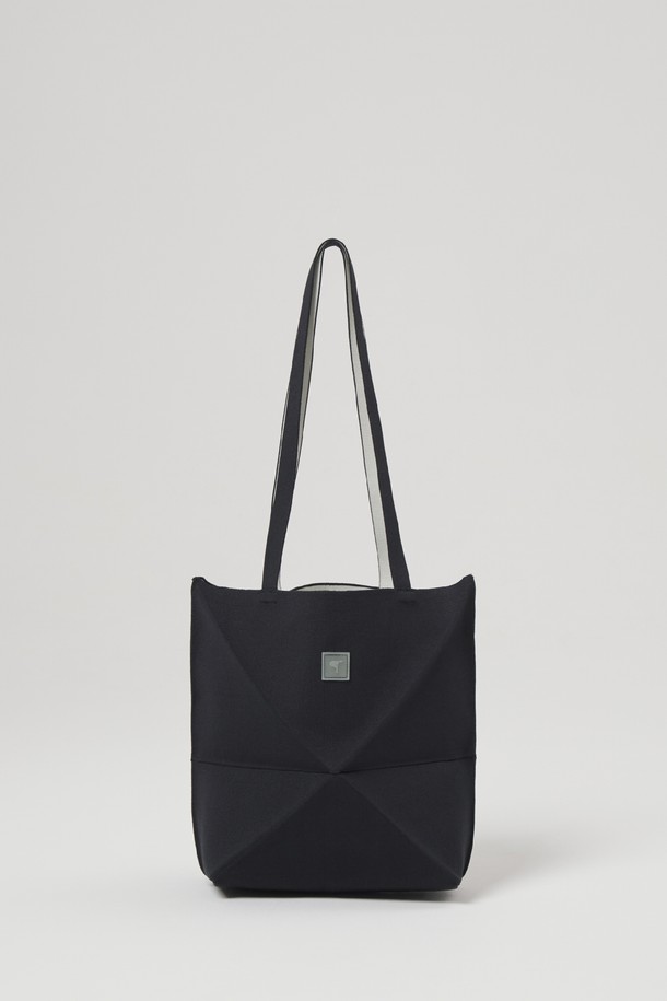 softromaine - 토트백 - Square Origami Knit Tote