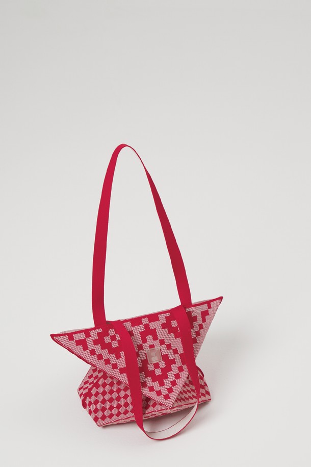 softromaine - 토트백 - Square Origami Knit Tote