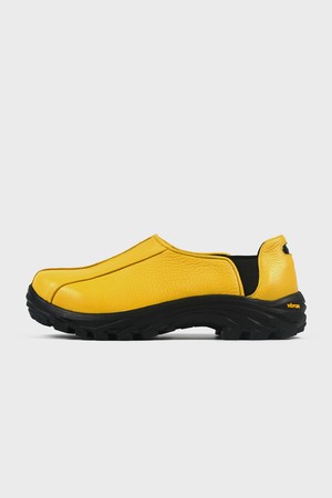 Uon, Yellow