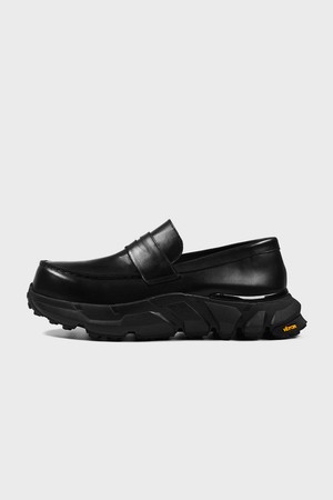 Uno, Black