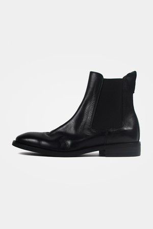 Eldo, Black
