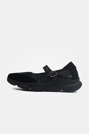 Lijay, Black