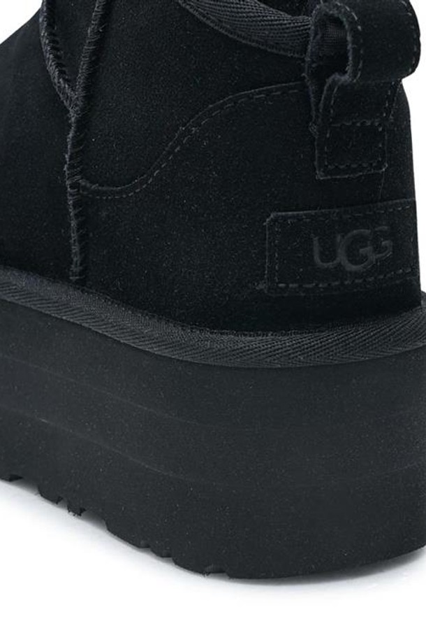 UGG - 부츠/워커 - 어그 W 클래식 울트라 미니 플랫폼 부츠 블랙 1135092-BLK