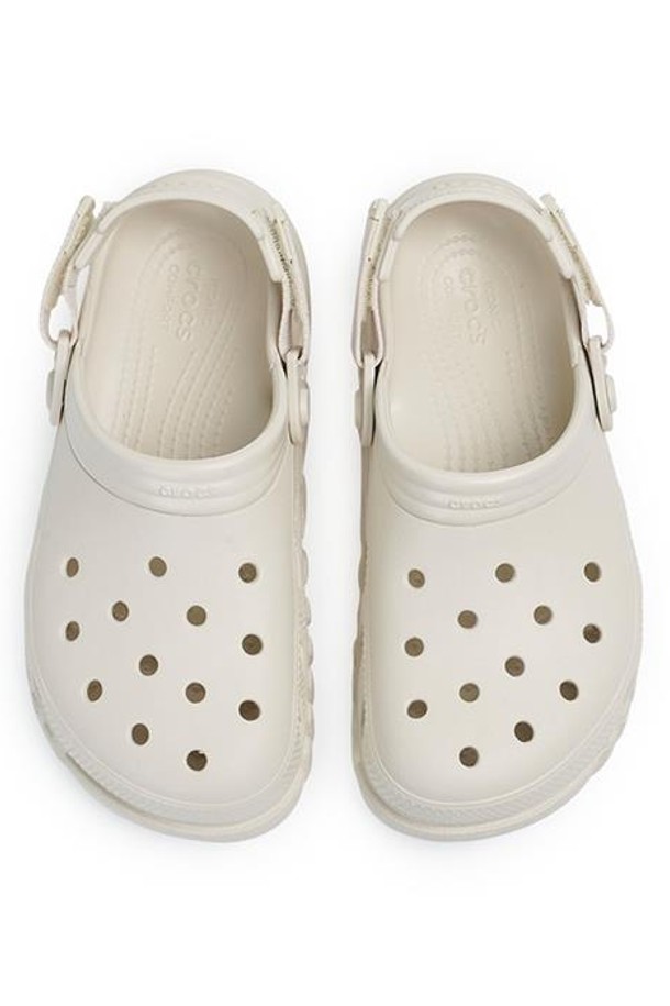 CROCS - 샌들/슬리퍼 - 크록스 듀엣 맥스 II 클로그 스투코 208776-160