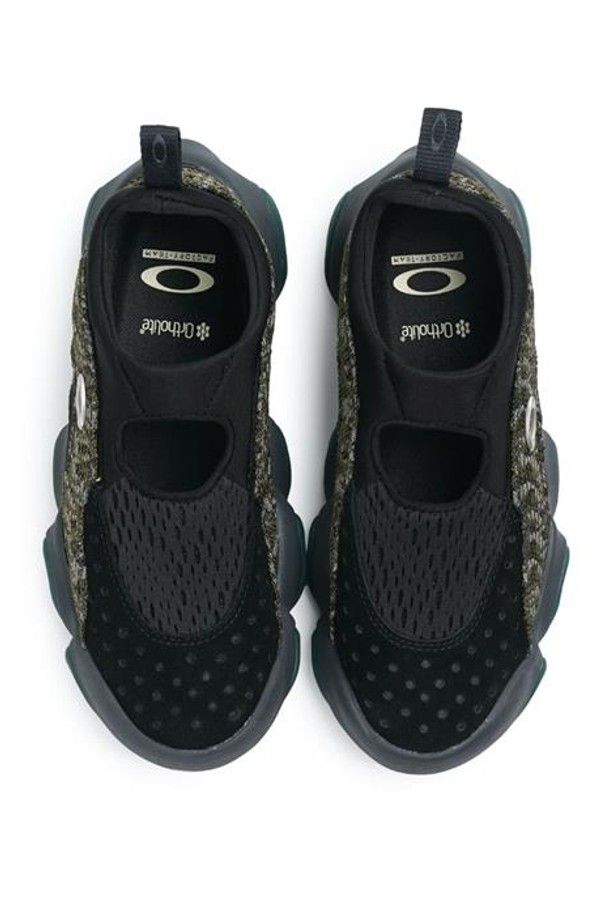 OAKLEY - 샌들/슬리퍼 - 오클리 팩토리팀 JACQUARD FLESH SANDAL 카모/블랙 BDF24S02004117NP04