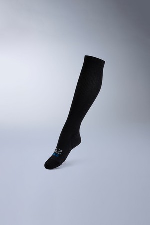 (공용) 24/7 뱀부 컴프레션 삭스_UA7498EBLK-GRY