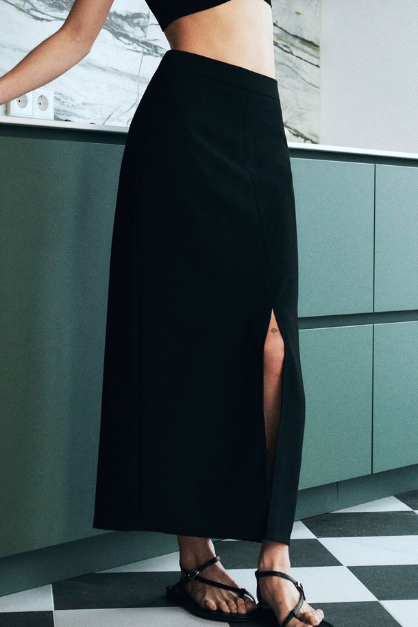 Neev - 롱스커트 - Minimal Slit Long Skirt (Black)