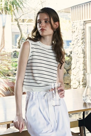 [23SS] Minimal Stripe Knit Sleeveless (Ivory)