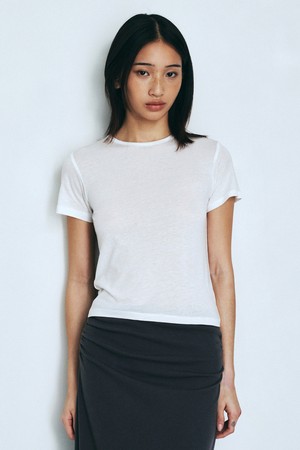 Plain Round Slim Fit T-Shirt (Ivory)