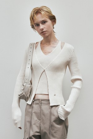 [23FW] Cut Out Ribbed One Button Cardigan (Ivory)