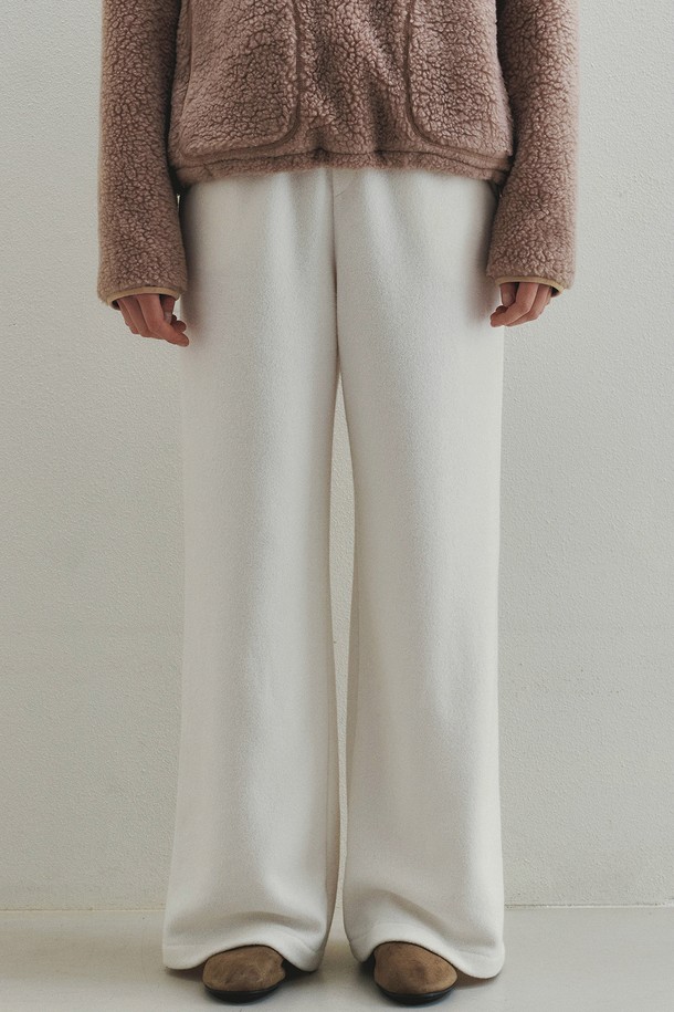 Neev - 팬츠 - Easy Wide Boucle Sweat Pants (Ivory)