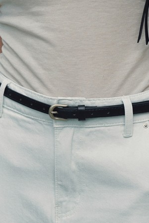 Minimal Round Buckle Belt (Black)