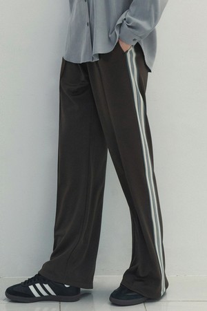 Wide Jersey Track Pants (Brown)