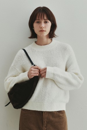 Regular Soft Wool Pullover (Ivory)