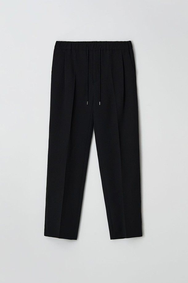 EZIO - 슬랙스/수트팬츠 - Semi-wide One-tuck Banding Pants_Black