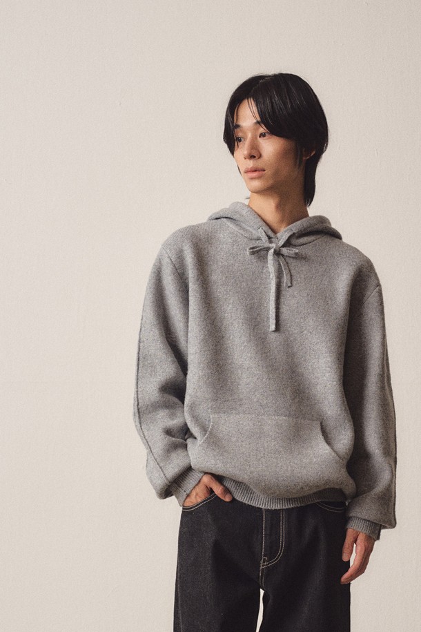 EZIO - 스웨터 - Milano Elbow Patch Hoodie Knit_Grey