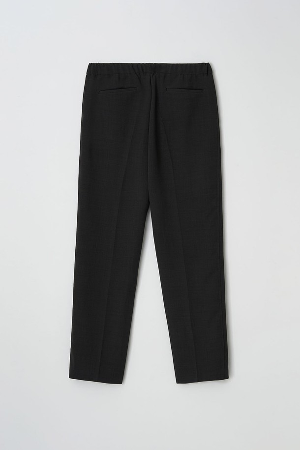 EZIO - 슬랙스/수트팬츠 - Semi-wide One-tuck Banding Pants_Charcoal