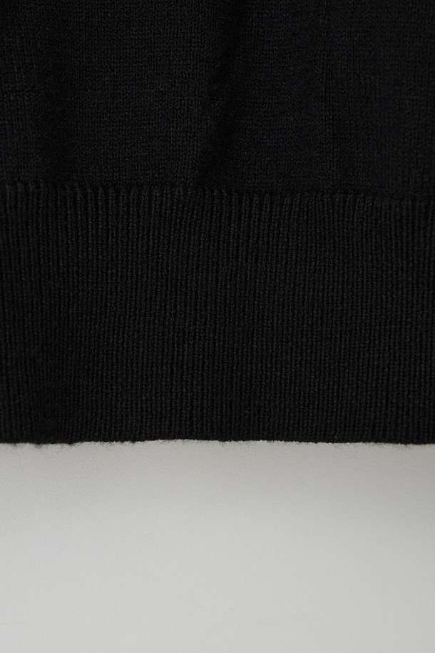 EZIO - 스웨터 - Standard Fit Basic Half-Turtleneck_Black