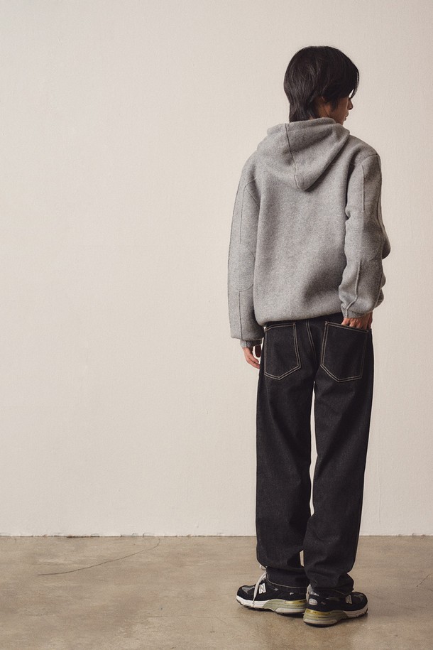 EZIO - 스웨터 - Milano Elbow Patch Hoodie Knit_Grey