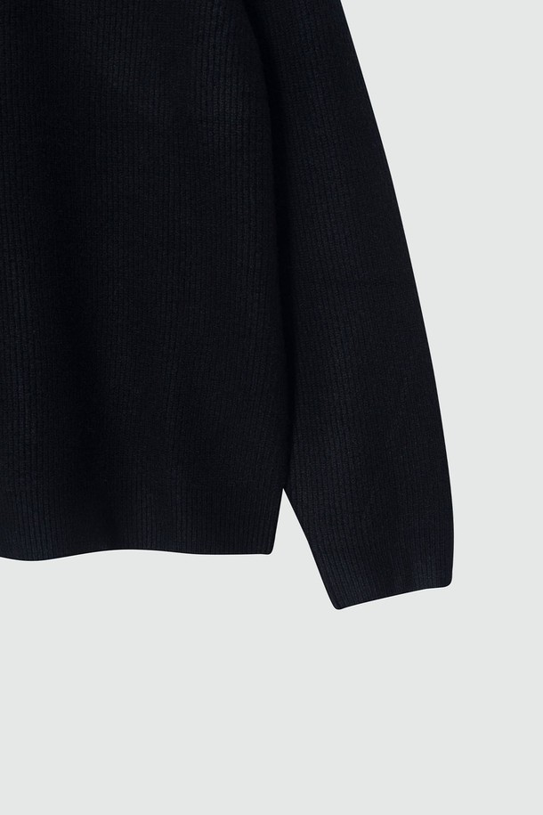 EZIO - 스웨터 - Loose Fit Daily Collar Knit_Black