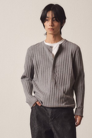 Henley Neck Knit_Grey