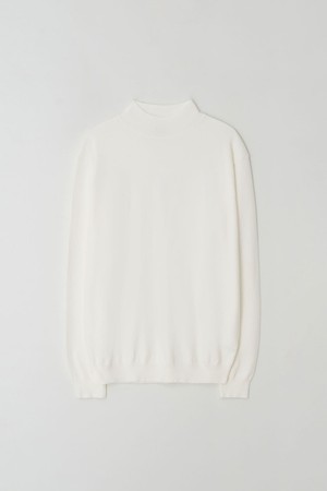 Standard Fit Basic Half-Turtleneck_Ivory