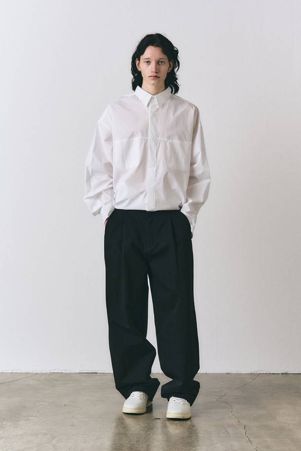 EZIO - 캐주얼팬츠 - One-Tuck Chino Wide Pants_Black