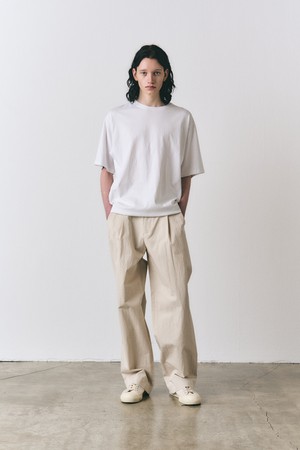 One-Tuck Chino Wide Pants_Beige