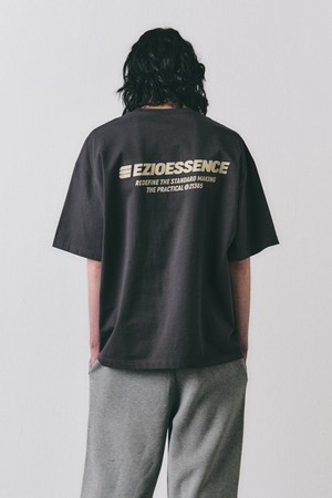 Essence graphic T-shirt_Charcoal