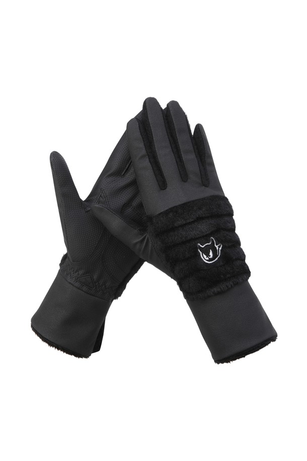 여성용 합성 가죽 골프 장갑(1쌍)입니다. 클래식하고 미니멀한 골프룩에 어울리는 블랙 색상의 제품으로, 겨울철 라운딩에 적합합니다. 보온성을 높여주는 손목 안감 퍼 소재와 사이즈 조절 기능이 있으며, 옆면 슬릿 디자인으로 편안한 착용감을 제공합니다. 합성가죽과 인조가죽 소재로 제작되었으며, 왼손과 오른손 모두 사용할 수 있는 세트 구성입니다. 무지 디자인에 퍼 장식이 더해져 여성스러운 포인트를 더했습니다.
