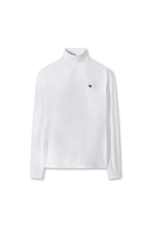 여성 겨울 퍼포먼스 하이넥 탑입니다. 골프 및 일상에서 모두 활용 가능한 스포티한 스타일의 하이넥 티셔츠로, 겨울철 보온성을 높여주는 두꺼운 두께감과 기모 안감이 특징입니다. 신축성이 뛰어난 스트레치 저지 소재로 제작되어 활동성이 좋으며, 허리 라인에 로고 테이프 디테일이 더해져 디자인 포인트를 더했습니다. 레귤러핏으로 편안하게 착용할 수 있으며, 베이직한 디자인의 화이트 컬러로 다양한 겨울 코디에 활용하기 좋습니다. 긴 소매 디자인으로 보온성을 높였으며, 부드러운 촉감으로 편안한 착용감을 제공합니다.
