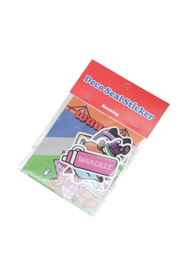 [WAACKIZ] 유니 데코 씰 스티커는 캐릭터 디자인과 일러스트 장식이 돋보이는 멀티컬러 스티커입니다. 에폭시 소재로 제작되어 튼튼하며, 일상생활에서 다이어리나 노트북을 꾸미는 데 활용할 수 있습니다. 접착 기능이 있어 원하는 곳에 손쉽게 붙일 수 있으며, 개성 넘치는 연출이 가능합니다. 제품 크기는 14cm x 20cm이며, 공용으로 사용할 수 있습니다. 아기자기한 캐릭터와 프린트 무늬로 밋밋한 소품에 포인트를 더해보세요.

