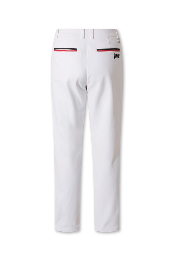 [코리아 TKR] Women Essential Pants는 여성 골프룩을 위한 스포티한 스타일의 에센셜 팬츠입니다. 사계절 착용 가능하며, 슬림핏 디자인의 긴 바지입니다. 흰색 무지 디자인으로, 움직임이 자유로운 편안한 착용감을 제공하는 기능성 팬츠입니다. 신축성이 뛰어나 활동적인 골프 라운딩에 적합하며, 미니멀한 스타일을 연출합니다.
