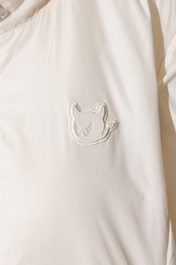 상품 슬라이드 이미지 1