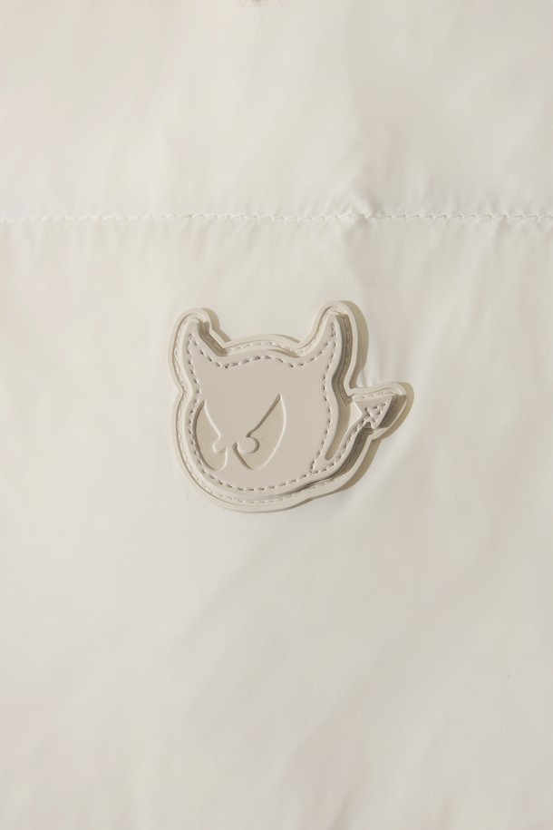 상품 슬라이드 이미지 1