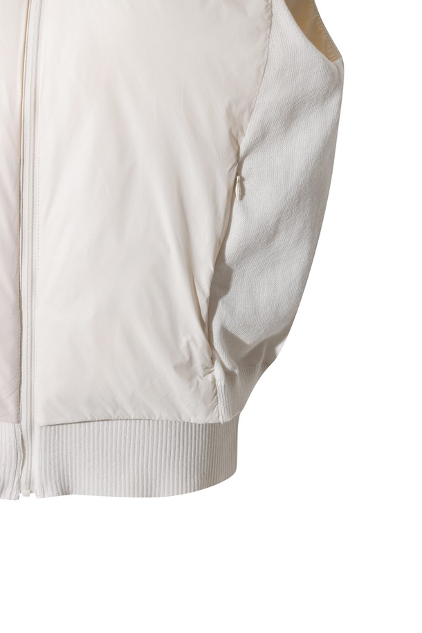 상품 슬라이드 이미지 1