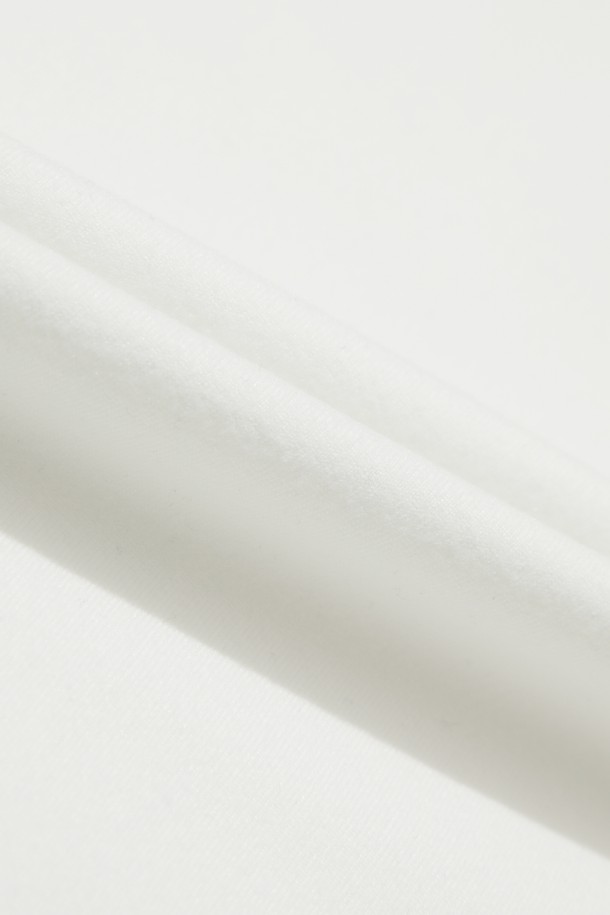 상품 슬라이드 이미지 1