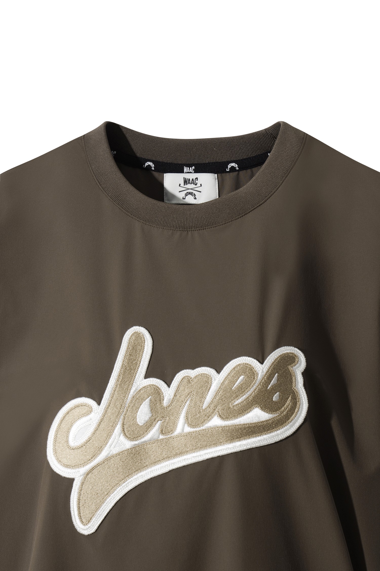 왁] [JONES] Women Curved Logo Pullover