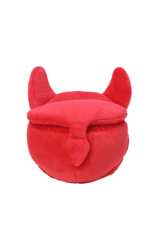 와키(WAACKY) 퍼터 커버는 골프 용품으로, 스크래치 방지 기능이 있는 제품입니다. 극세사 소재로 제작되어 부드러운 촉감을 제공하며, 캐릭터 디자인과 레드 컬러가 특징입니다. 자석 방식의 마그네틱 여밈으로 간편하게 여닫을 수 있습니다. 와키 페이스 디자인이 적용되어 개성 넘치는 스타일을 연출합니다. 골프 라운딩 시 퍼터를 안전하게 보호하고 스타일까지 살릴 수 있는 아이템입니다.
